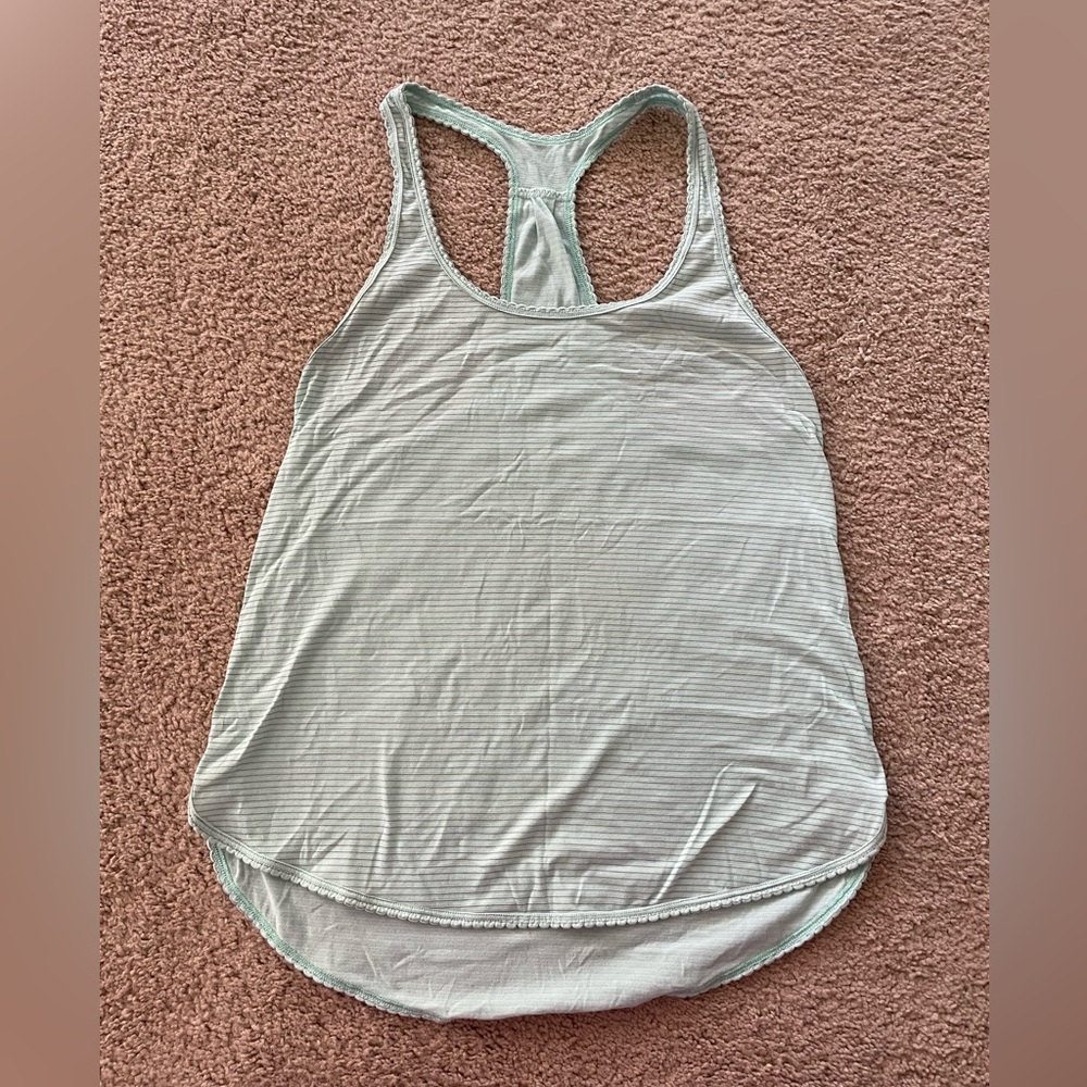 Lululemon 4 tank silverescent tech